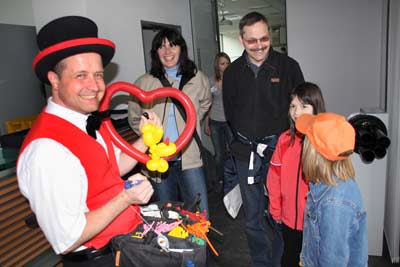 Luftballonfiguren im Einkaufscenter